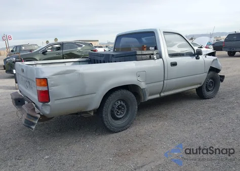 1993 Toyota Pickup 1/2 Ton Short Whlbase Stb z USA, uszkodzony, nr VIN 4TARN81A3PZ141340